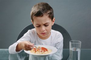 تغذية الاطفال من عمر 3 سنوات حتى 5 سنوات