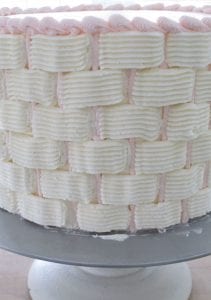 طريقة عمل تورتة درجات الروز (Omber Cake ) بالخطوات والصور
