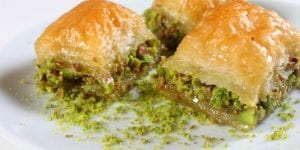 طريقة عمل البقلاوة المصرية بالجلاش