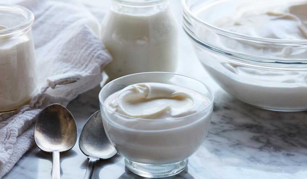 فوائد الزبادي قبل النوم ليلاً تعرفي عليها