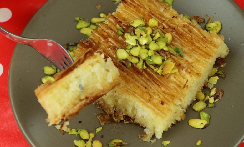 طريقة عمل البقلاوة بخطوات سهلة وبسيطة