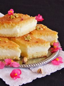 طريقة عمل بسبوسة الكاسترد