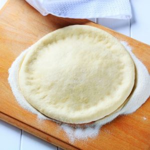 طريقة عمل البيتزا هت الايطالية بالعجينة الرائعة