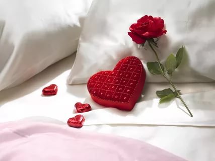 4 طرق لتحسين العلاقة الحميمة مع زوجك