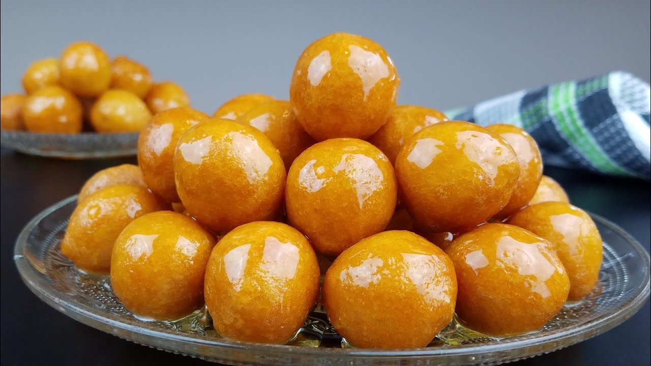 طريقة عمل الزلابيا اليوناني الهشة بالصور