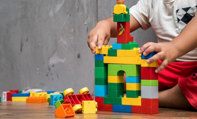 العاب مفيدة للاطفال في المنزل وبدون تكاليف