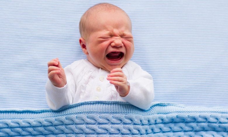 اهمية بكاء الطفل عند الولادة