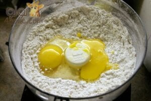 طريقة عـمل تارت الكراميل بالكاجو بالخطوات مصورة