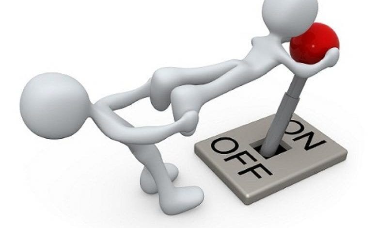 افكار سلبية تبعد الناس عنك