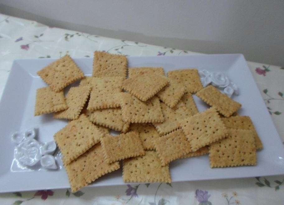 أعملى لأولادك بسكويت توك المملح بالجبنة بالخطوات مصورة