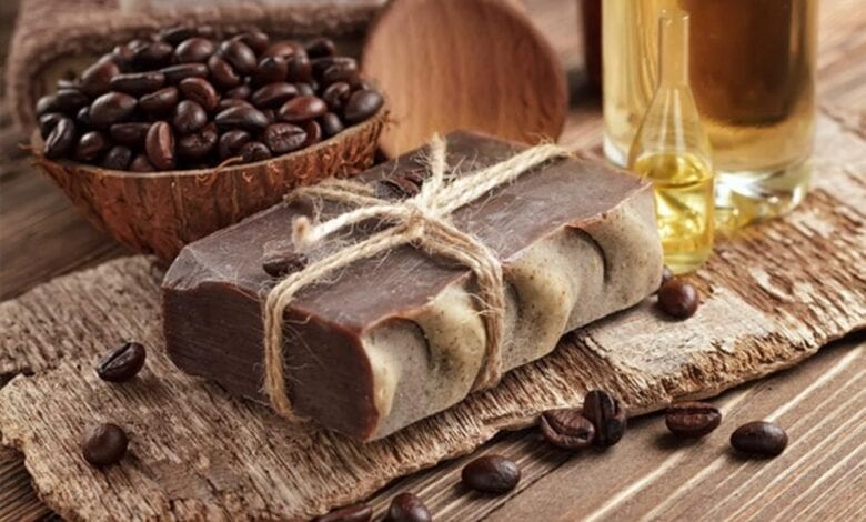 صابون للتخلص من السيلوليت أصنعيه بنفسك بالمنزل