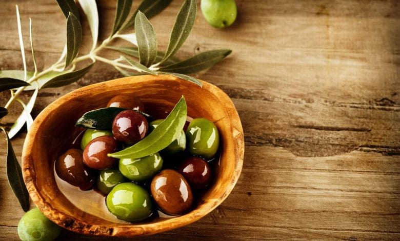 أفضل عشر مغذيات طبيعية للبشرة