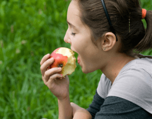 أهمية التغذية فى سن المراهقة