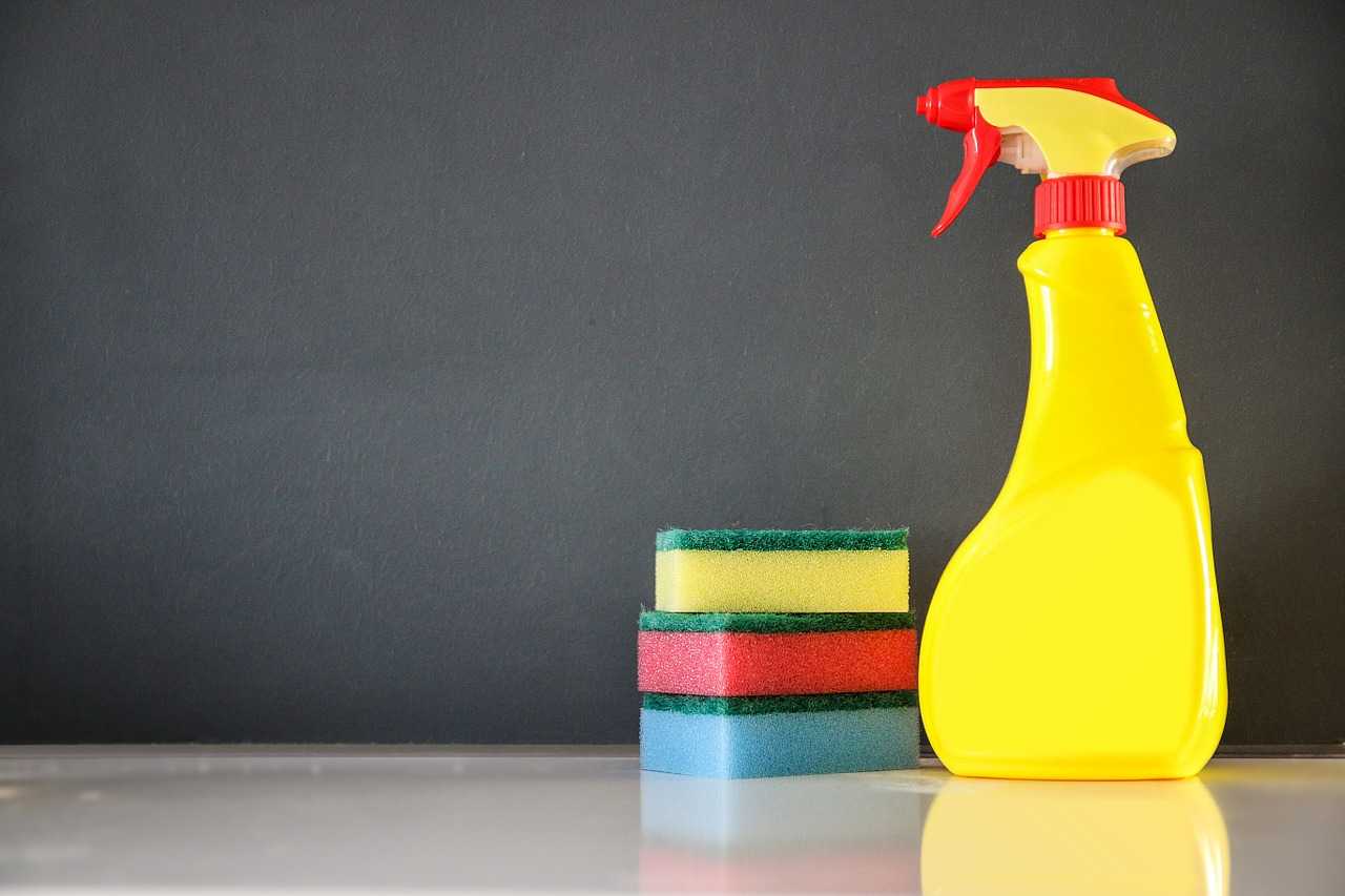 طريقة عمل ملمع بالمنزل لكل الأغراض بالصور