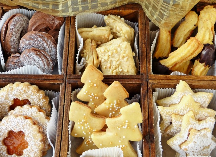 Photo of فكرة جميلة لتوزيع بسكويت العيد والمكسرات على الاطفال
