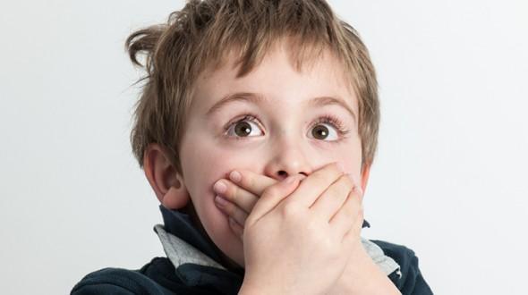 سلوكيات الاطفال الغير صحيحة وكيفية التعامل معها