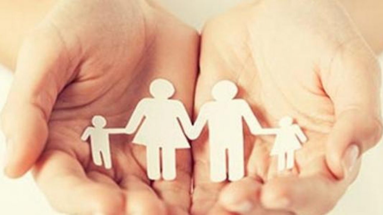 أسس بناء اسرة صحية افرادها يتمتعون بعلاقات طيبة معاً