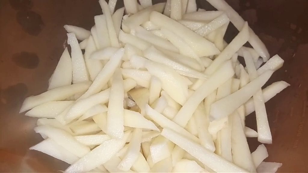 تخزين الملوخية والبطاطس والسبانخ والمحشي قبل نهاية الصيف