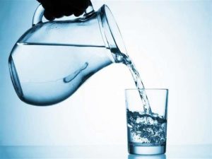 فوائد شرب الماء في الشتاء
