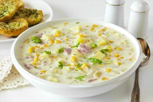 شوربة الذرة الحلوة الكريمي لايت مع فوائد الذرة الحلوة المدهشة