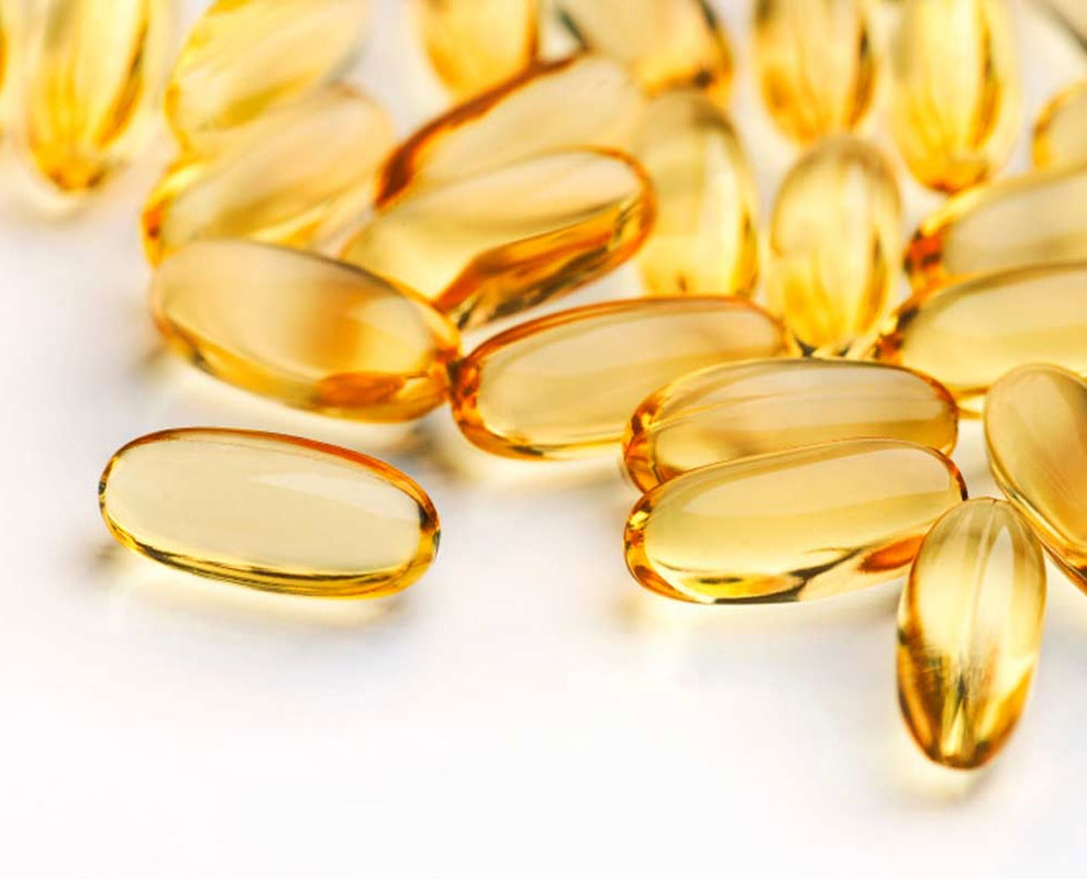 طرق استخدام فيتامين e للعناية بمحيط العين