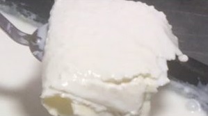 طريقة عمل القشطة في المنزل بعدة طرق