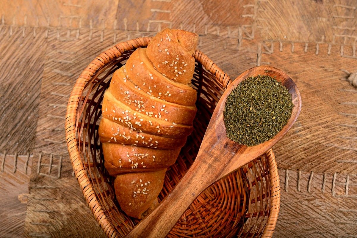 Photo of كرواسون بالزعتر للشيف نجلاء الشرشابي