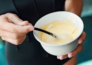 ماسكات تقشير البشرة الدهنية في الصيف