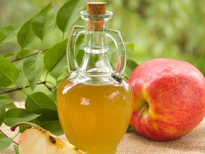 طرق طبيعية لعلاج خشونة الركبة