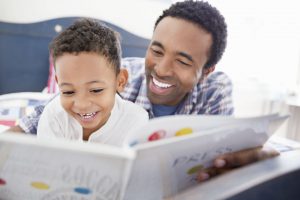 ازاي تبقى صديق ابنك ليصبح سنداً لك في عجزك