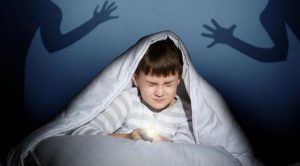 الخوف عند الاطفال كيف تتغلبي عليه ؟