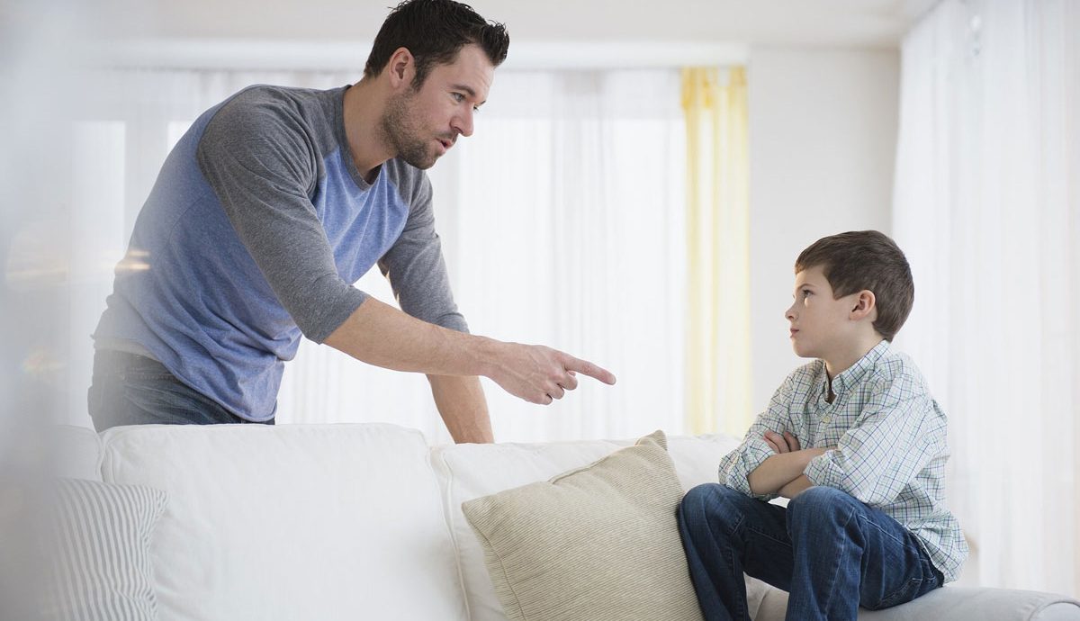 كيف تعالج العناد عند الاطفال؟