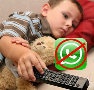 هل واتس اب أهم من أبنائنا؟