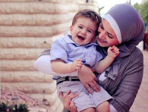 طفلي لا يحترمني إليكِ كيفية التصرف معه