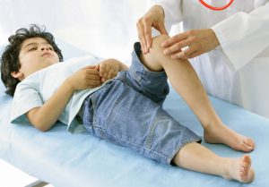 أعراض الحمى الروماتيزمية عند الاطفال والمضاعفات والعلاج