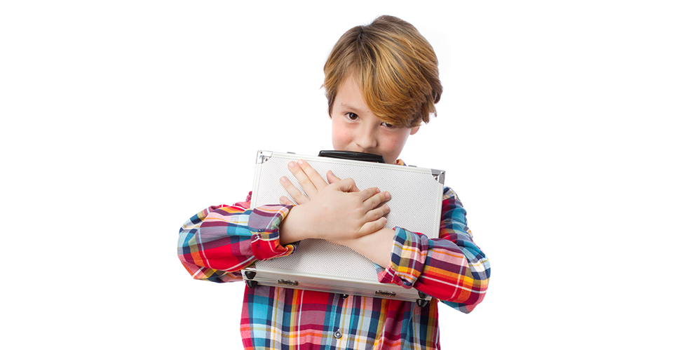 تعديل سلوك الطفل الاناني وتعليمه معنى الخصوصية