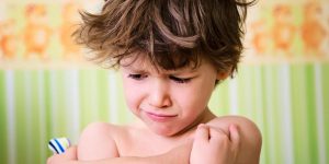 أنواع السنط عند الاطفال وأسبابه وطرق العلاج والوقاية