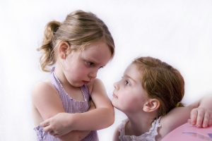 سلوكيات الاطفال الخاطئة و موسوعة لحلولها