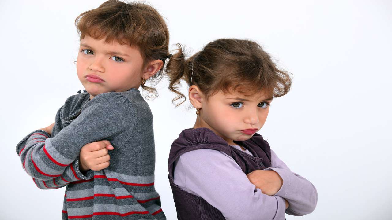 Photo of تعليم الطفل التسامح و العفو بقصة يوم في المدرسة