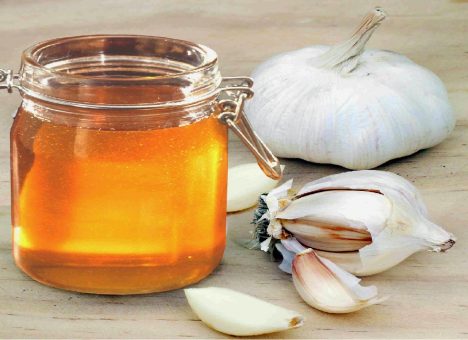 عشر مضادات حيوية طبيعية بدلاً من تناول الأدوية