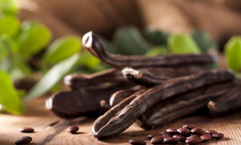 فوائد الخروب الصحية في فصل الشتاء