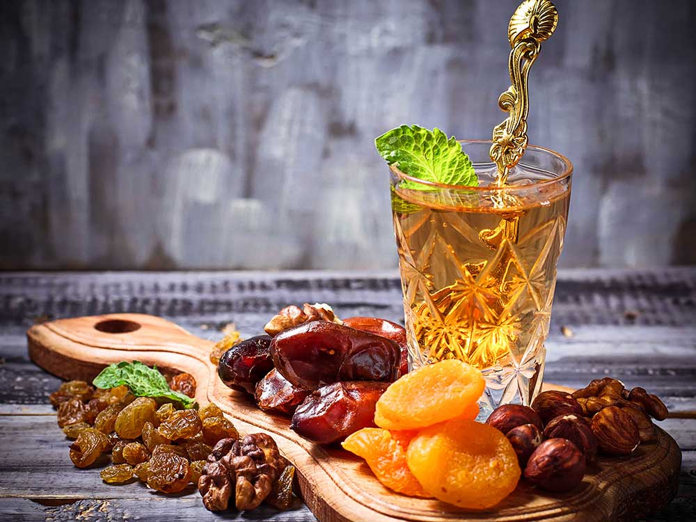 نصائح غذائية لشهر رمضان للاستعداد لصيام صحي وآمن