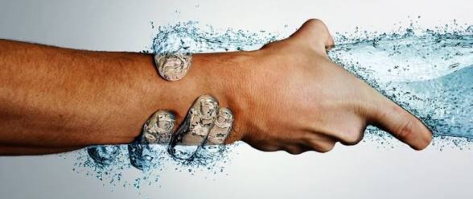 علامات تدل على نقص الماء في الجسم وطرق حساب الكمية المناسبة
