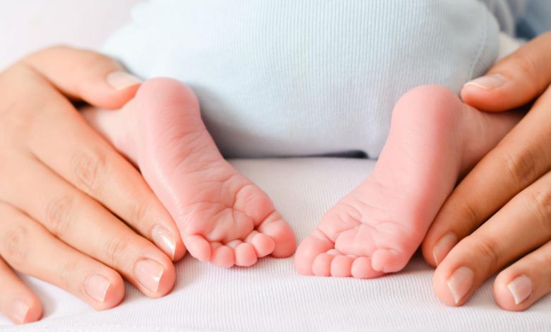 اخطاء بعد الولادة ترتكبيها مع نفسك ومع رضيعك