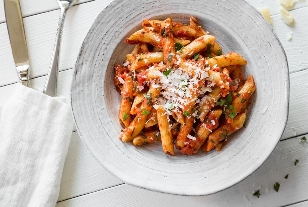 مكرونة ارابياتا Penne Arabiata