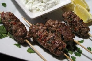 النهاردة هتبقي أستاذة في طريقة عمل المشويات كفتة وشيش وفراخ