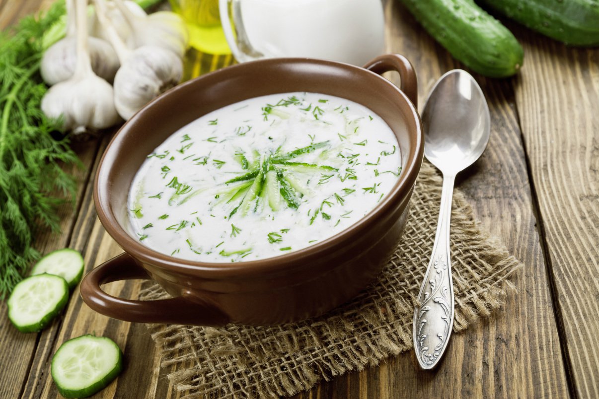 إستخدمى الزبادي لعمل السلطات للعزومات
