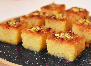 طريقة عمل البسبوسة بخطوات سهلة