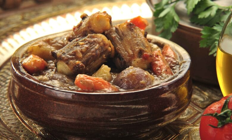 طريقة عمل طاجن العكاوي بالبصل بالصور