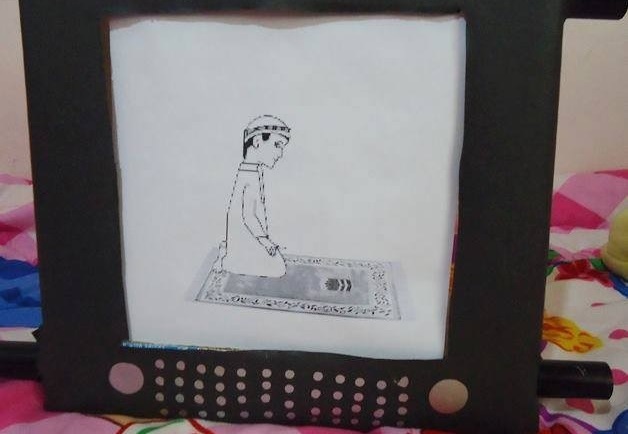 كيف تصنع تلفزيون تعليمي للطفل من اشياء بسيطة بالصور